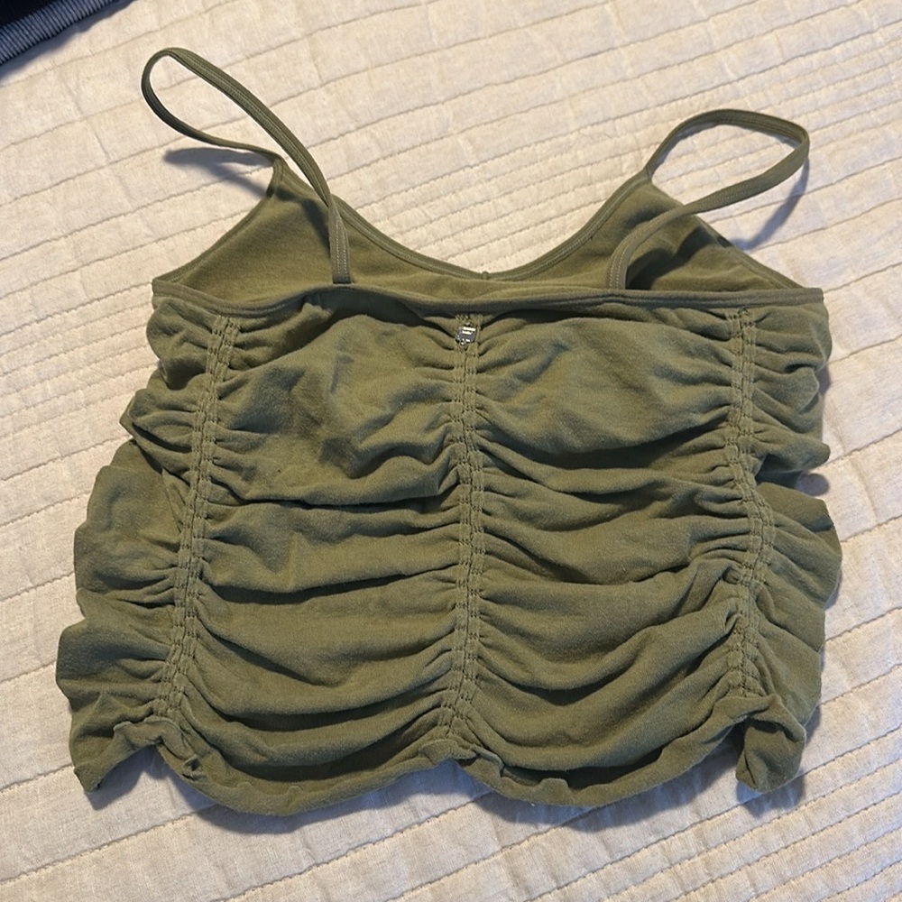 fabletics - Anya Seamless Ruched Tank - Picture 4 of 4